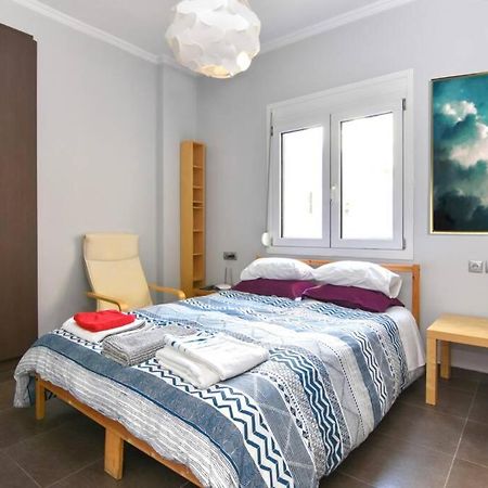 Modern Apartment In The Heart Of The City Larissa Ngoại thất bức ảnh